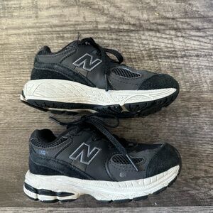 New balance baby shoes size 9